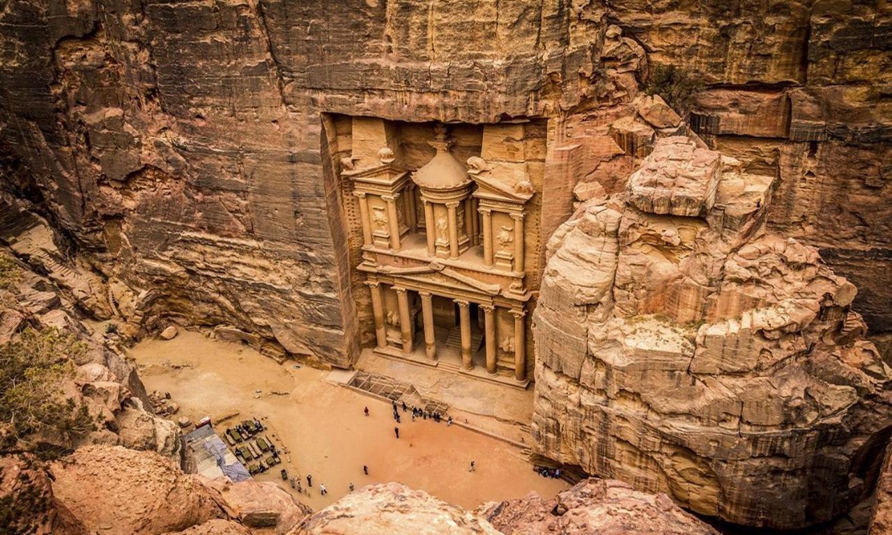 7 Wonders Hotel Wadi Musa Buitenkant foto