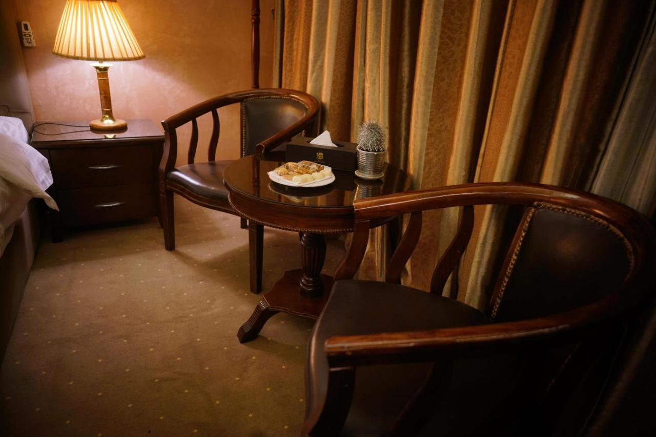 7 Wonders Hotel Wadi Musa Buitenkant foto