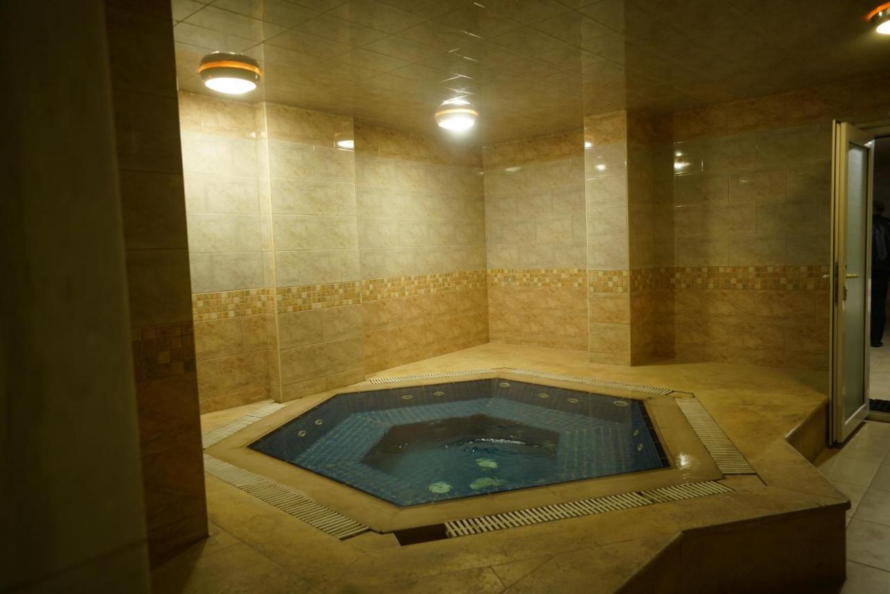 7 Wonders Hotel Wadi Musa Buitenkant foto